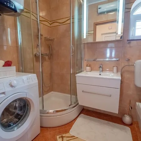 Апартаменты Laganini Нови-Винодолски