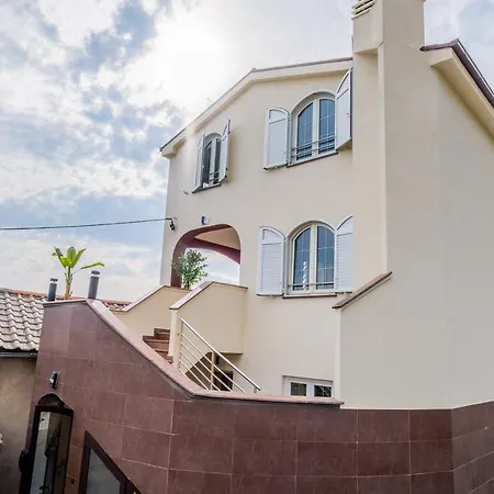 Laganini アパート ノヴィ・ヴィノドロスキー