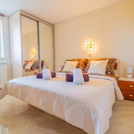 Laganini Apartment