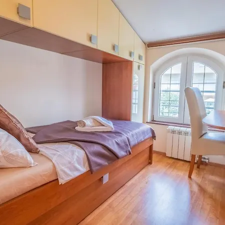 Laganini Apartament Novi Vinodolski